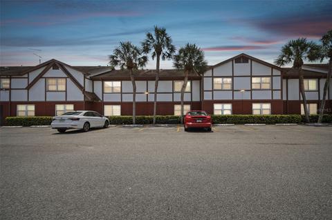 650 Pinellas Point Dr S #111, Saint Petersburg, FL 33705