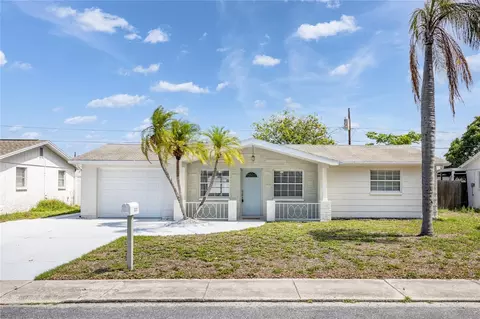 3629 Harvard Dr, Holiday, FL 34691