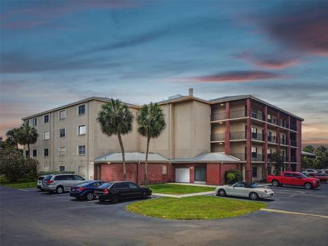 930 85th Ave N #402, Saint Petersburg, FL 33702