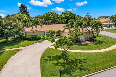 220 1st Ave N, Tierra Verde, FL 33715