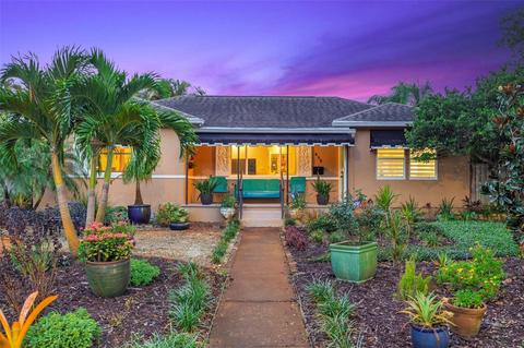 418 39th Ave NE, Saint Petersburg, FL 33703