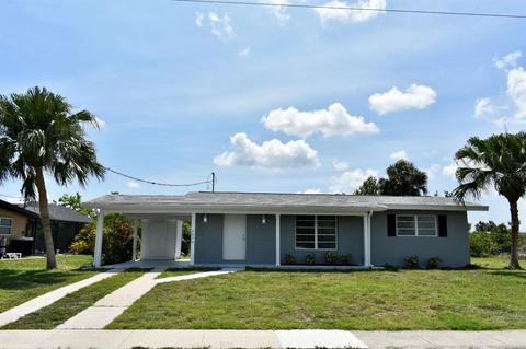 2429 Easy St, Port Charlotte, FL 33952