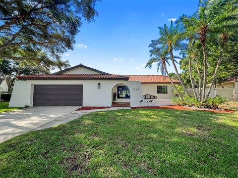1795 Ranchwood Dr S, Dunedin, FL 34698