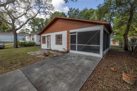 8514 N Dixon Ave, Tampa, FL 33604