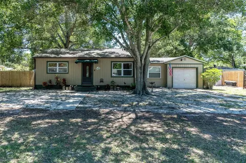 1107 Hull St S, Gulfport, FL 33707