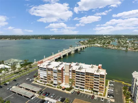 500 Treasure Island Cswy #203, Treasure Island, FL 33706