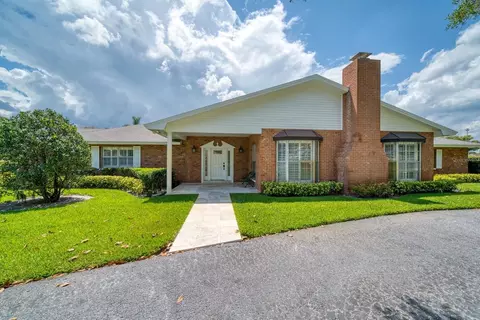 1850 Jessica Rd, Clearwater, FL 33765
