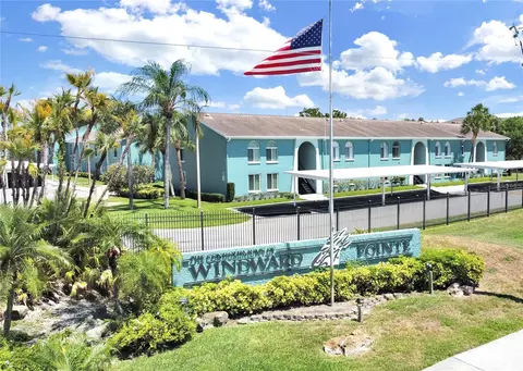 275 114th Ave N #6, Saint Petersburg, FL 33716