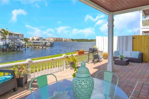 5153 Salmon Dr SE #B, Saint Petersburg, FL 33705