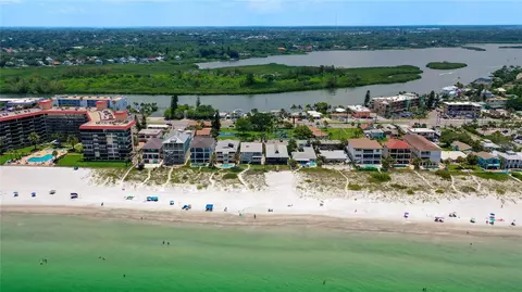 18215 Gulf Blvd, Redington Shores, FL 33708