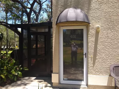 3607 Whispering Oaks Ln #401, Palm Harbor, FL 34684