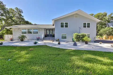 13404 106th Ave, Largo, FL 33774