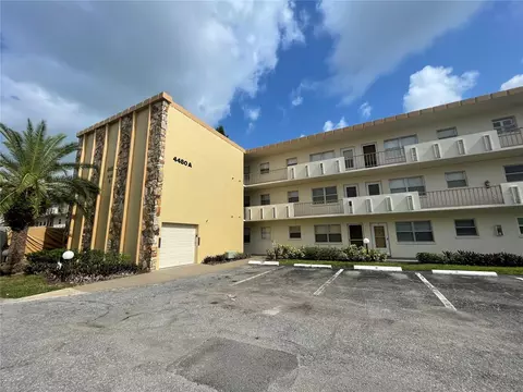4480 Ironwood Cir #306A, Bradenton, FL 34209