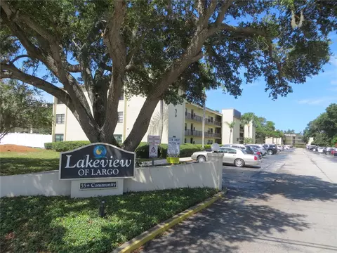 14130 Rosemary Ln #2104, Largo, FL 33774