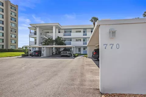 770 Island Way #N103, Clearwater Beach, FL 33767