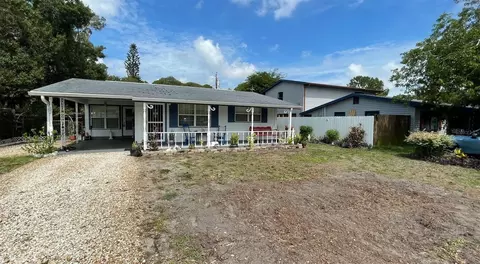 4225 78th Way N, Saint Petersburg, FL 33709