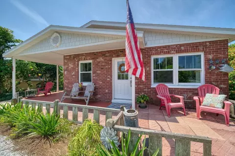 305 15th Ave, Indian Rocks Beach, FL 33785