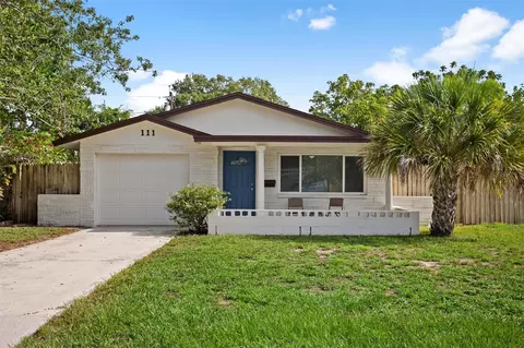 111 Pershing St NE, Saint Petersburg, FL 33702
