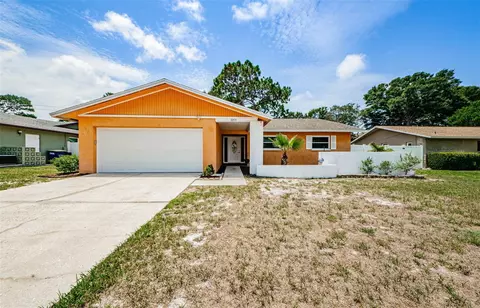 2253 Willow Tree Trl, Clearwater, FL 33763
