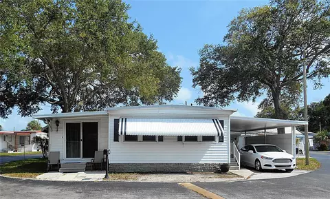 7801 34th Ave N #73, Saint Petersburg, FL 33710