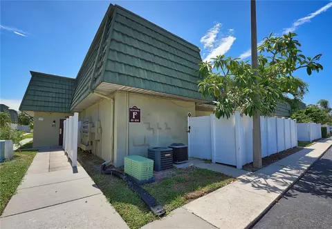 1799 N Highland Ave #93, Clearwater, FL 33755
