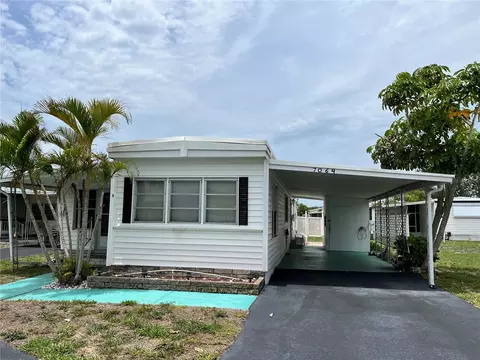 7064 Mount Hawthorne Rd NE #584, Saint Petersburg, FL 33702