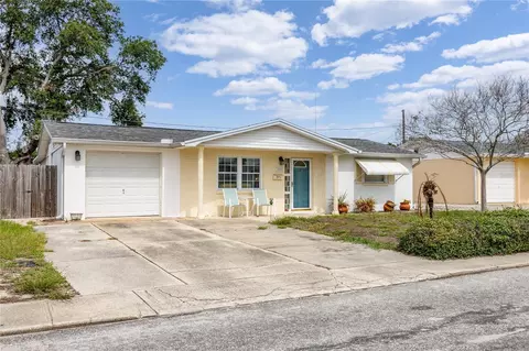 1031 Cornwall Dr, Holiday, FL 34691
