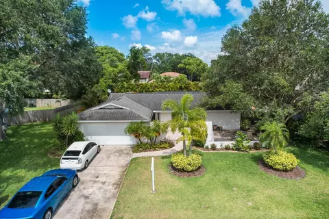 11333 Bella Loma Dr, Largo, FL 33774
