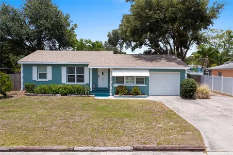 1249 Tyrone Blvd N, Saint Petersburg, FL 33710