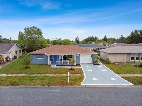 5717 Jackpot Way, Holiday, FL 34690