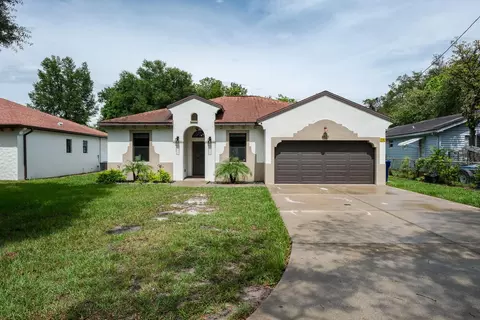 8521 N Newport Ave, Tampa, FL 33604
