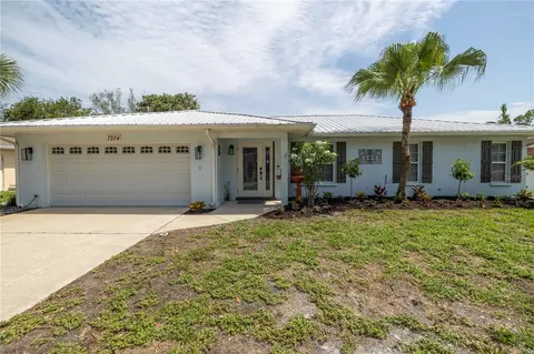 7204 14th Ave NW, Bradenton, FL 34209