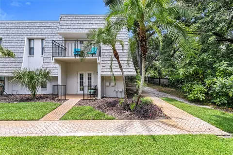 710 Lyndhurst St #223, Dunedin, FL 34698