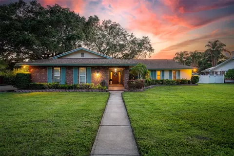 1624 Sheffield Dr, Clearwater, FL 33764