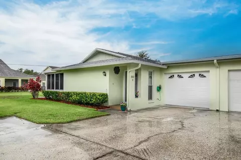 2822 Sherbrooke Ln #D, Palm Harbor, FL 34684