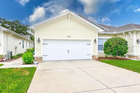 1521 Highland Park Dr, Clearwater, FL 33756