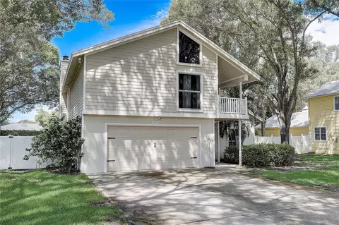 10100 Wilson Ave, Seminole, FL 33776