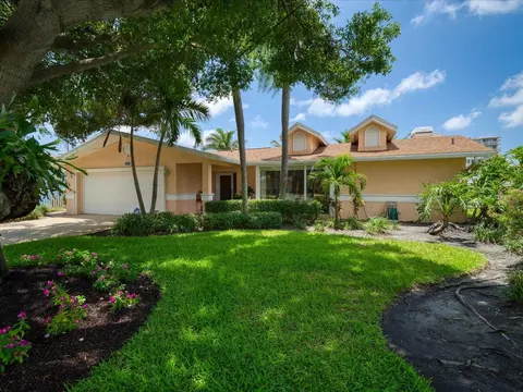 212 Leeward Is, Clearwater Beach, FL 33767