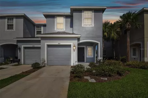 7101 Summer Holly Pl, Riverview, FL 33578