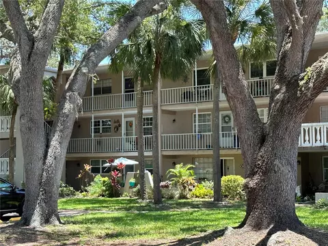 821 Patricia Ave #102, Dunedin, FL 34698
