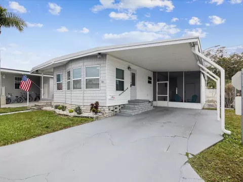34434 Oleander Dr N, Pinellas Park, FL 33781