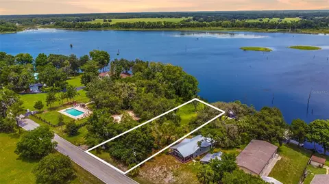 7457 W Riverbend Rd, Dunnellon, FL 34433
