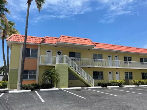 4103 Gulf Blvd #202, Saint Pete Beach, FL 33706