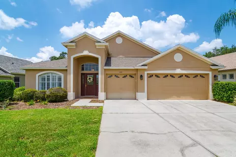 1103 Helmsdale Dr, Wesley Chapel, FL 33543