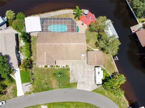 309 Carlyle Blvd, Ruskin, FL 33570