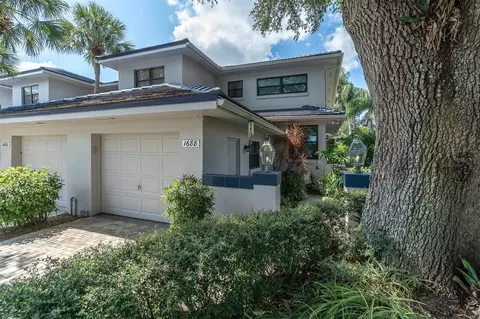 1688 Watermark Cir NE, Saint Petersburg, FL 33702