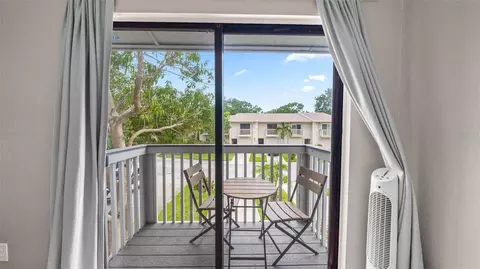 6304 92nd Pl N #2802, Pinellas Park, FL 33782