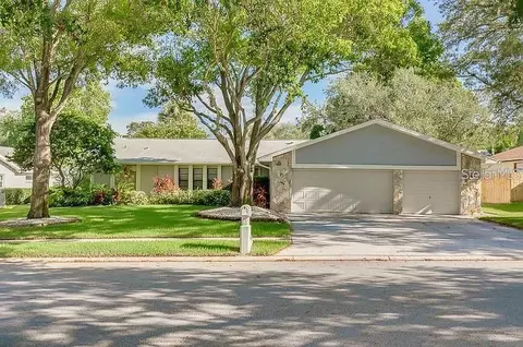 830 Village Way, Palm Harbor, FL 34683