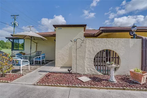 1225 13th Cir SE #106, Largo, FL 33771