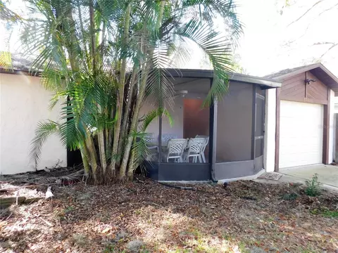501 Ontario Ave, Crystal Beach, FL 34681